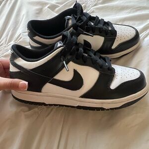 Nike panda dunks